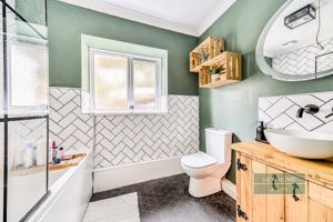 Photo 14- click for photo gallery